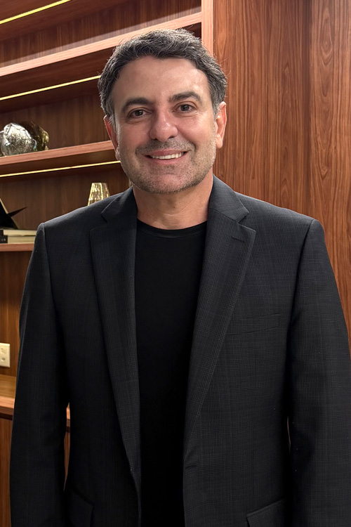 Dr. Abrahão Osta